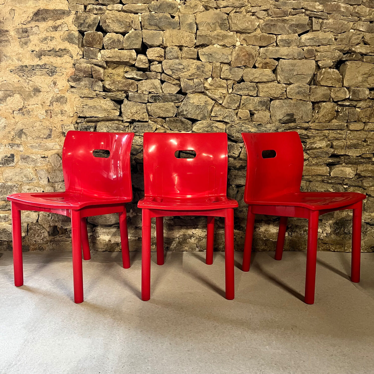 3 chaises 4870 par Anna Castelli Ferrieri pour Kartell