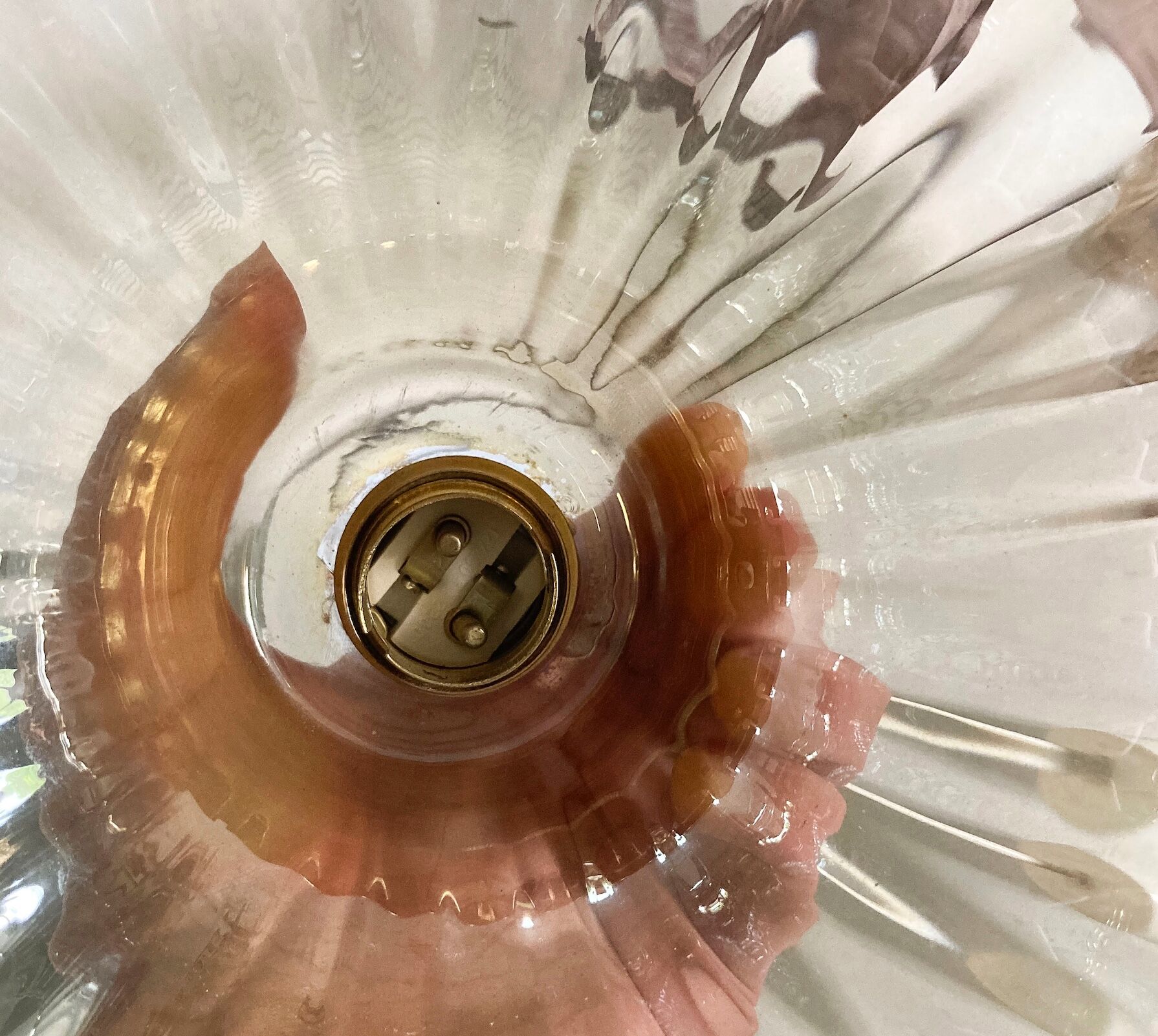 Vintage suspension in smoked glass