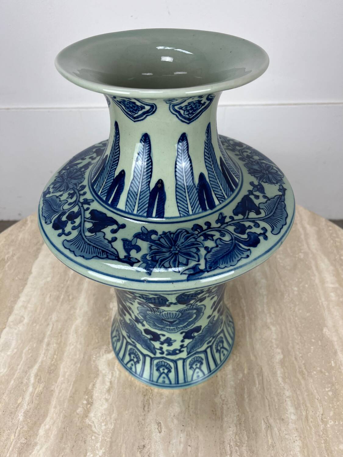 Chinese porcelain vase, blue, 20th century.