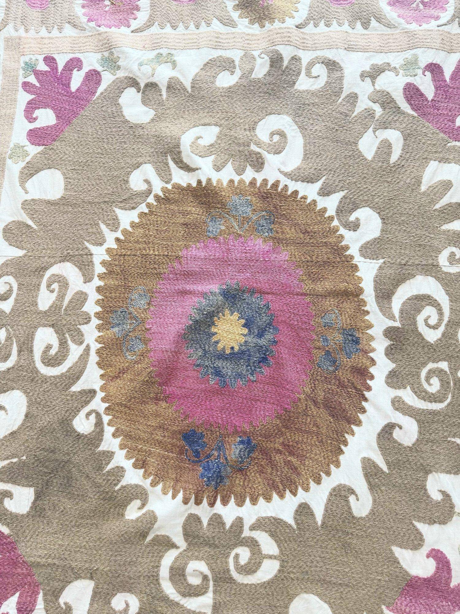 Vintage hand-embroidered tablecloth 121x133 cm