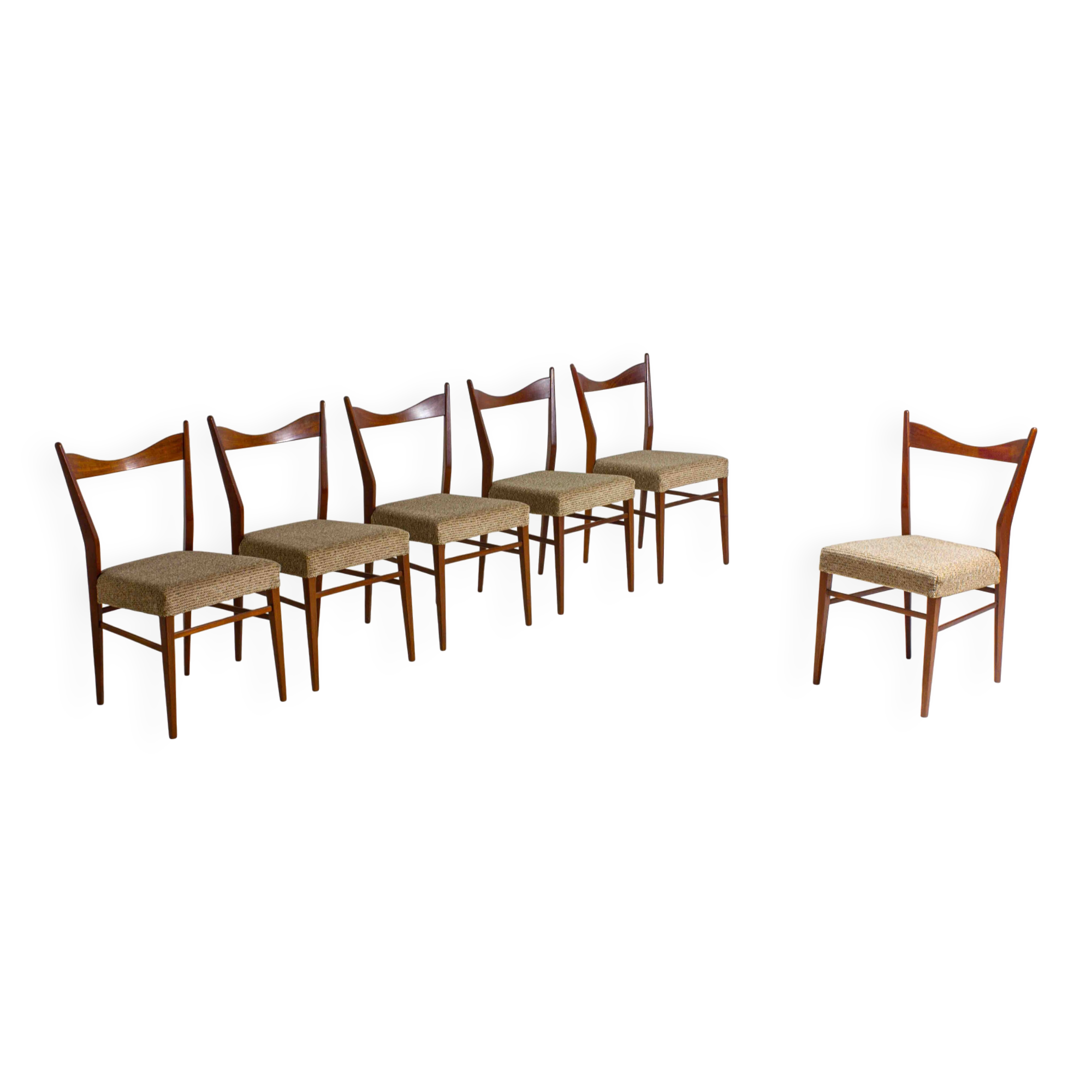 Set of slender mid-century dining chairs with finely curved backs, 1960s