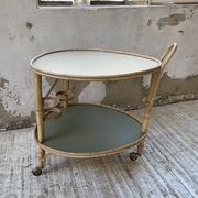 Desserte, table roulante en rotin années 60