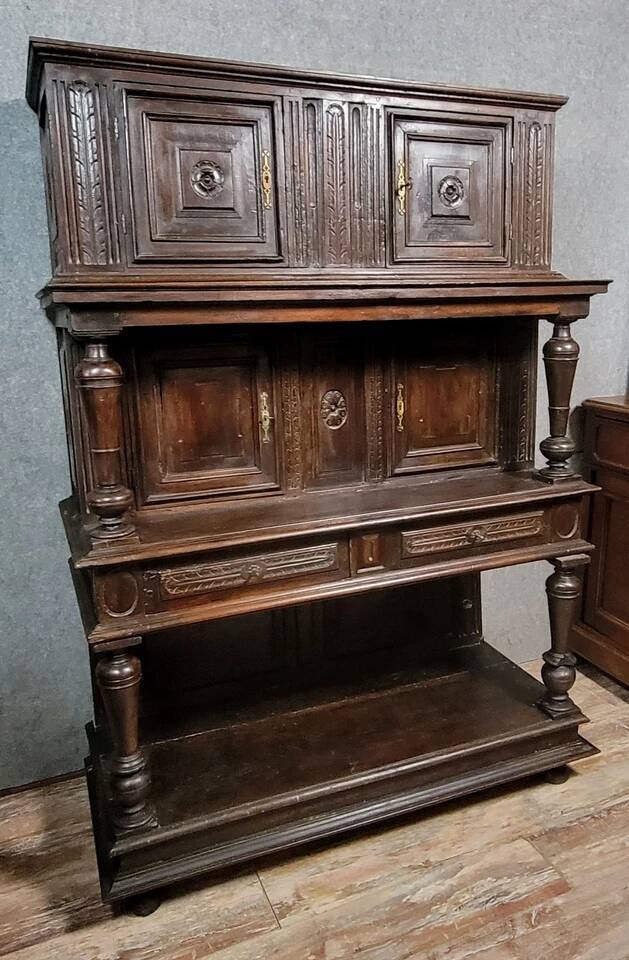 Renaissance cabinet from the 17th century in solid carved wood circa 1680