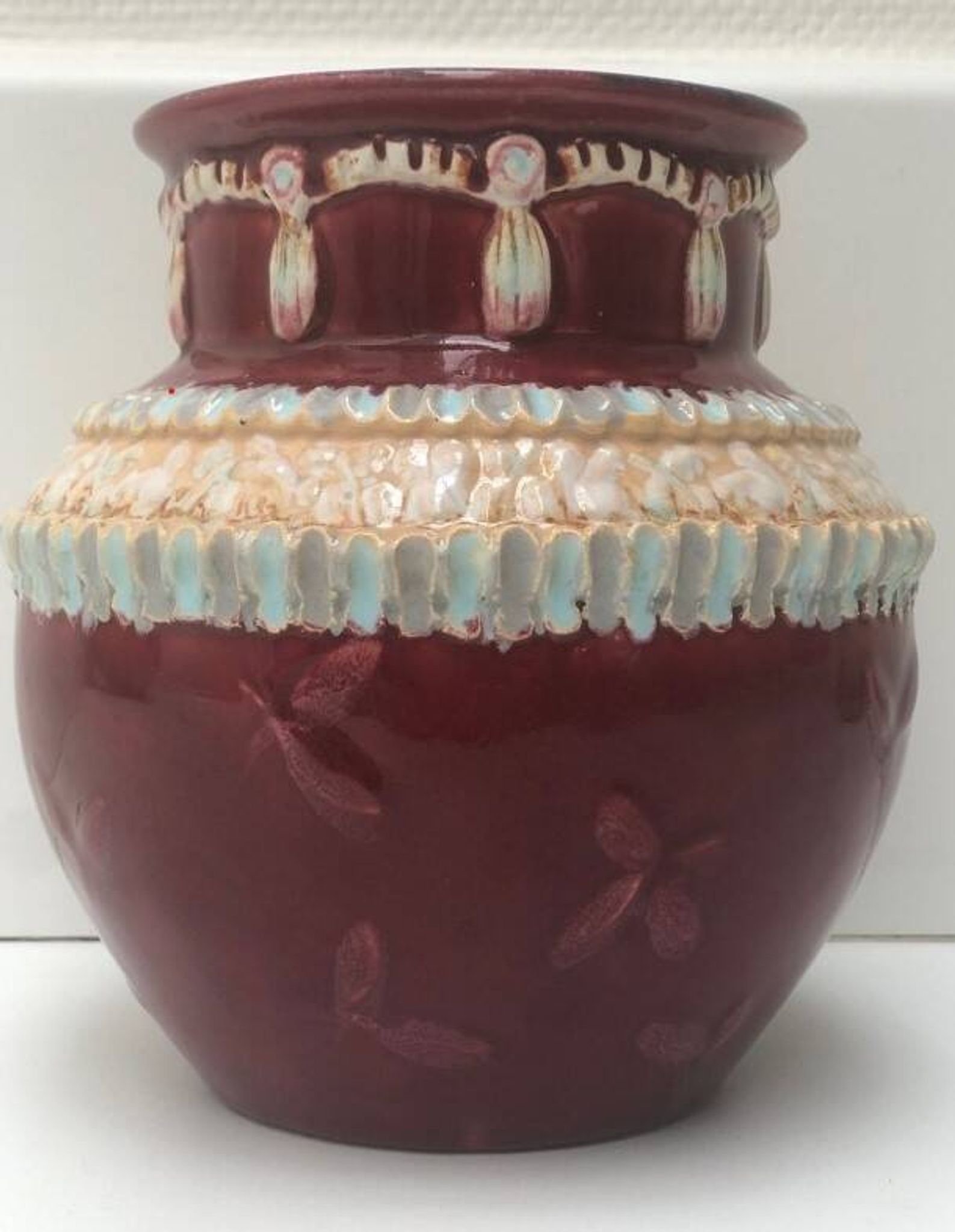 Vase en céramique bulbous d'Ernest d’Hossche