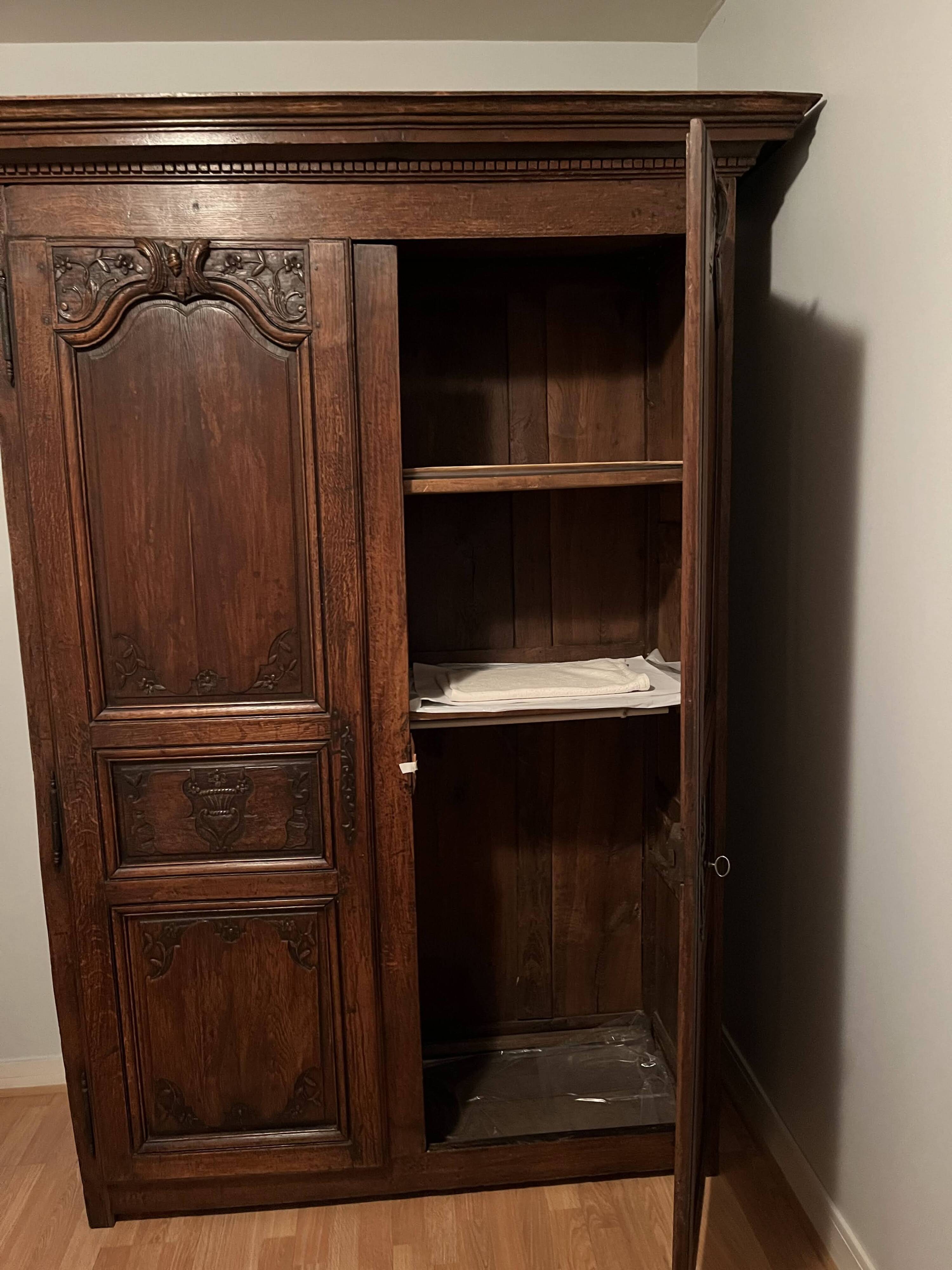 Armoire normande