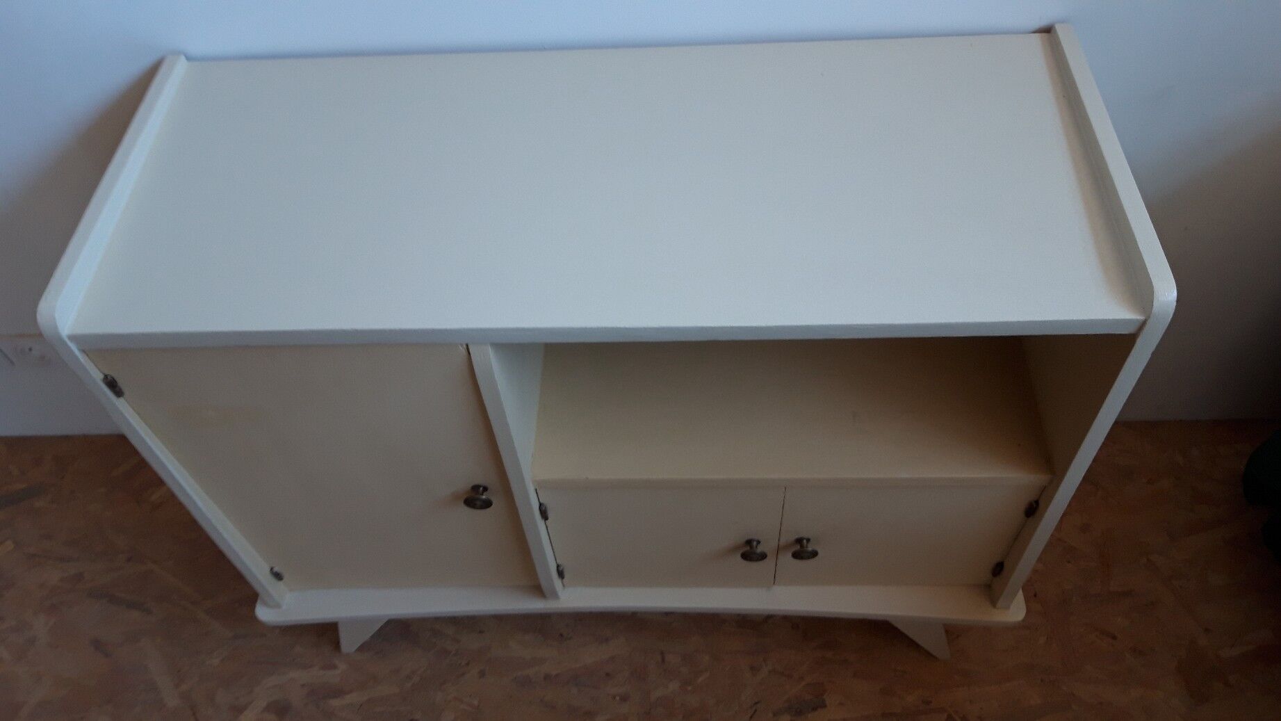 Tv stand buffet 1970