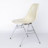 Chaise en fibre de verre Charles Eames – Modèle DSS, design moderne du milieu du XXe siècle (années 1950)