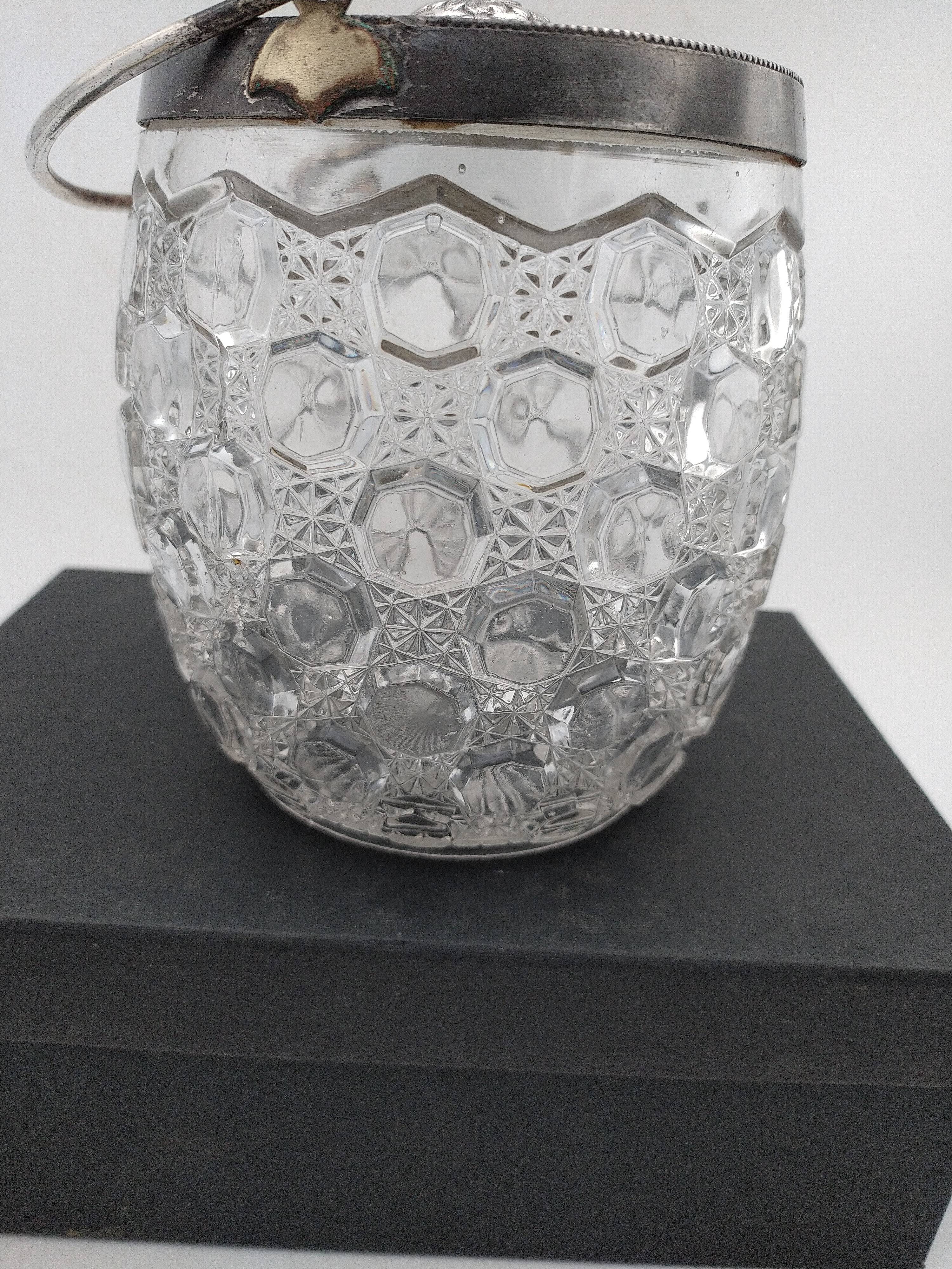 Biscuit, ice cube or candy pot, made of crystal and metal.