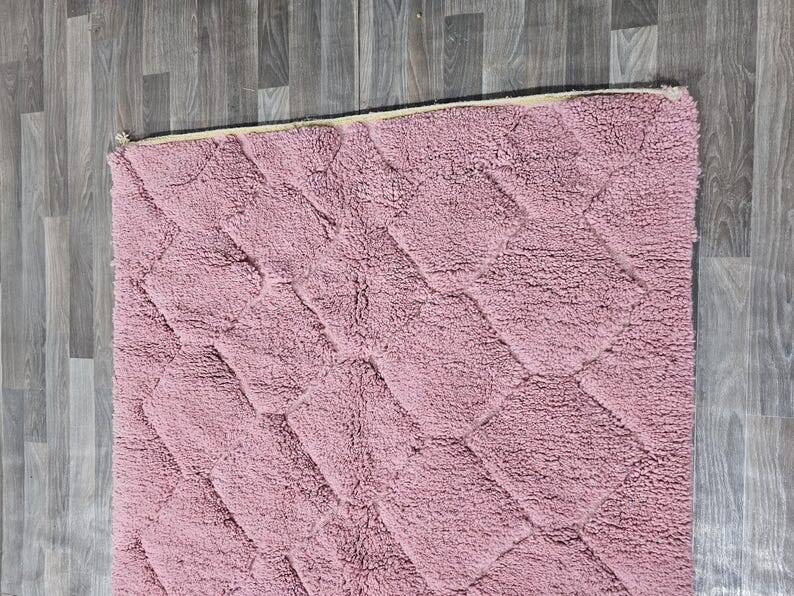 Handmade traditional Berber pink rug 250cm x 150cm