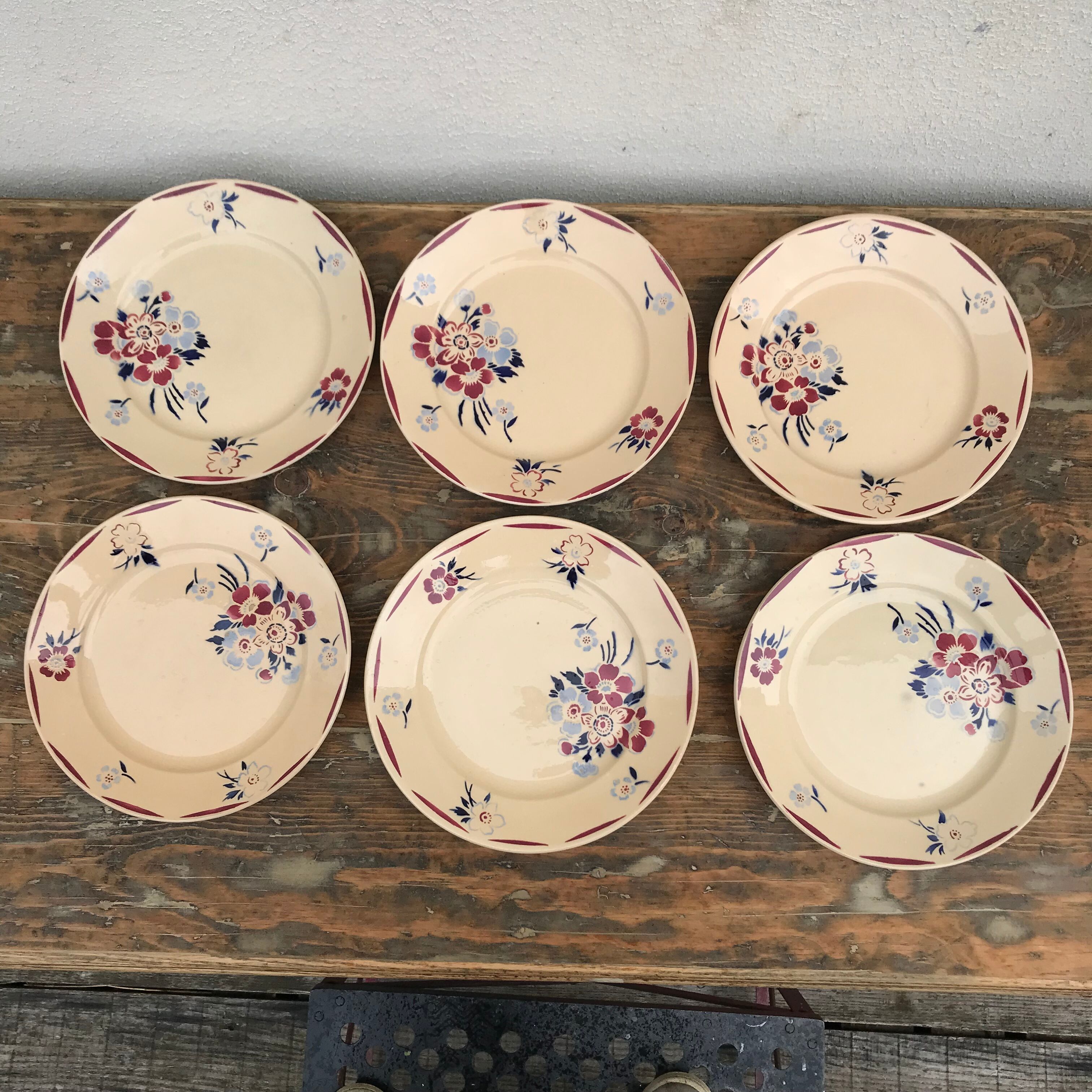 6 Vintage flat plates in Luneville earthenware evreux model