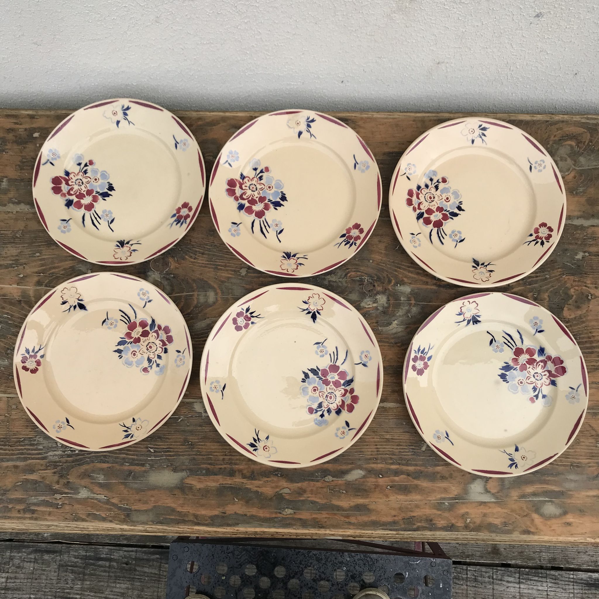 6 Vintage flat plates in Luneville earthenware evreux model