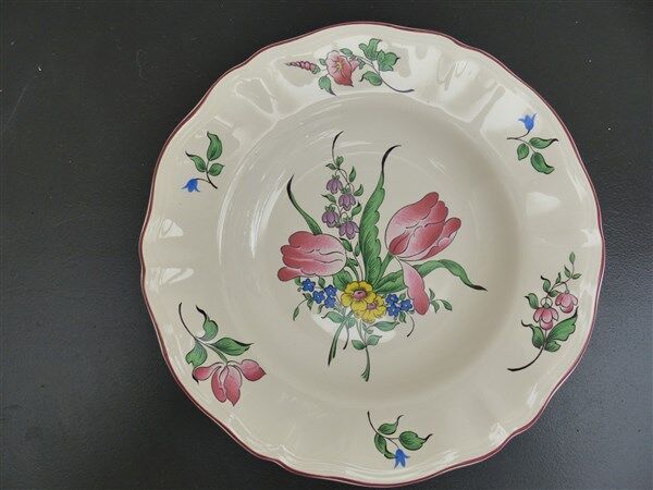 Vintage plates bouquet of tulips Lunéville Keller and Guerin