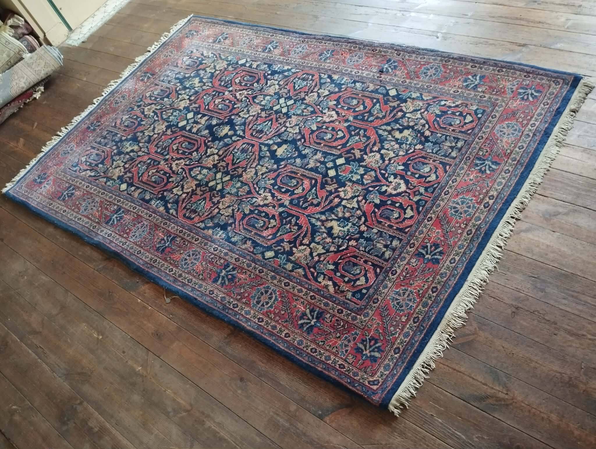 Handmade Persian rug 200x140cm