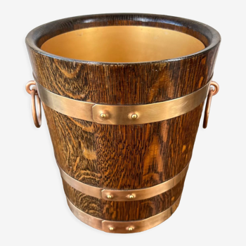 Champagne bucket in oak and brass, signed