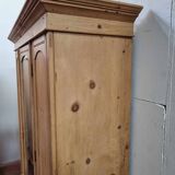 Armoire anglaise en pin