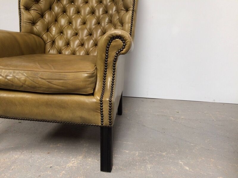 Armchair shepherdess chesterfield olive green