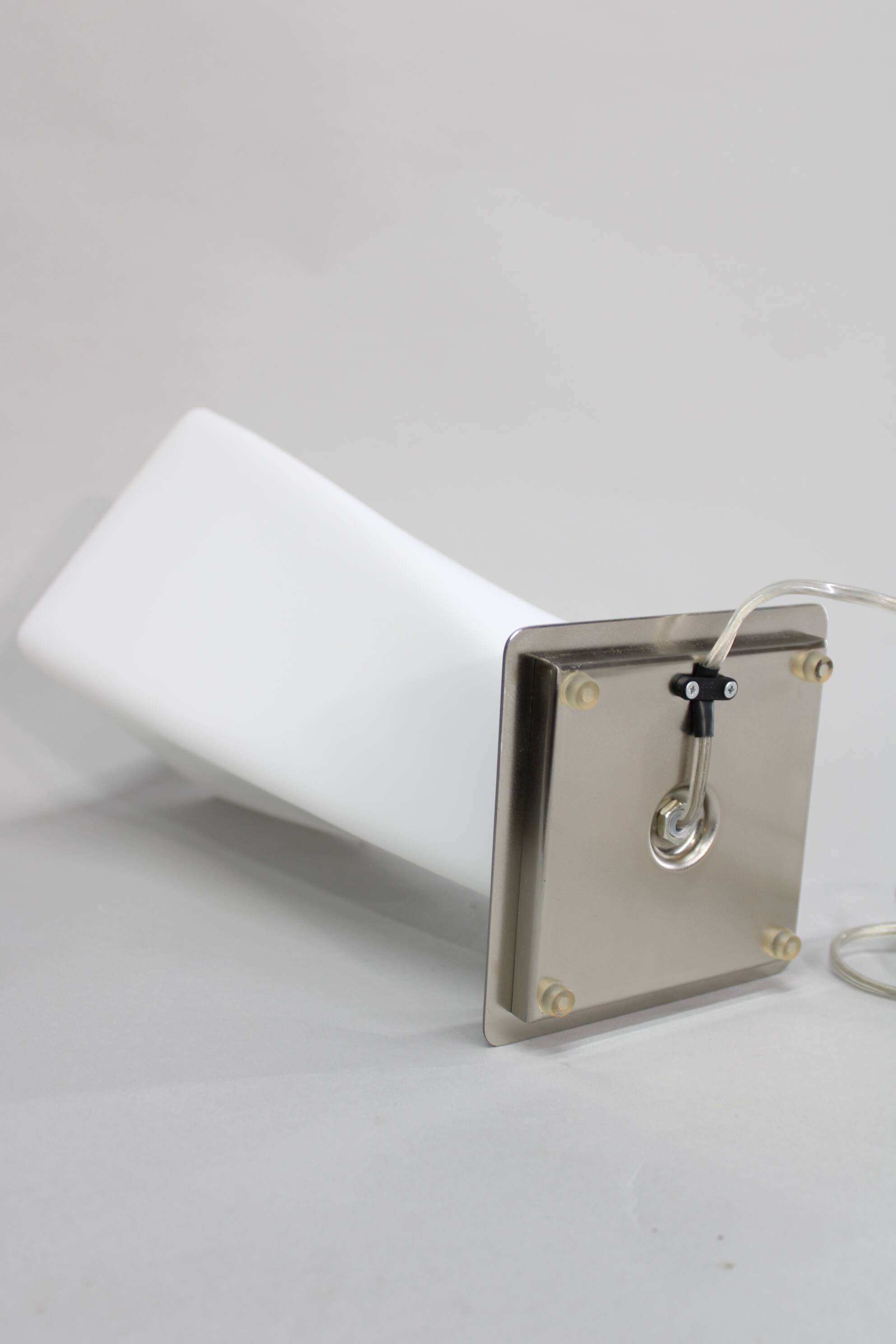 Italian contemporary glass table lamp by Panzeri, circa 1990s