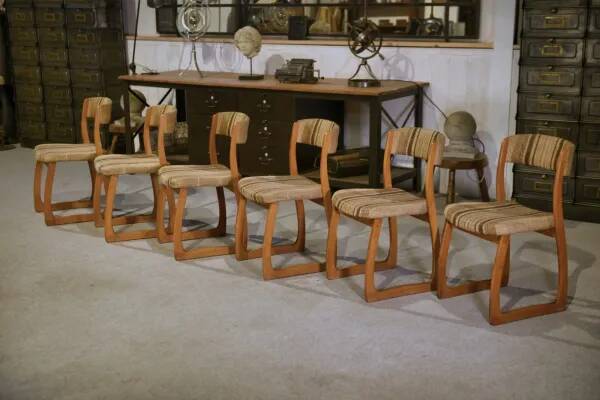 Set of 6 vintage 1960s 'Sleigh' chairs