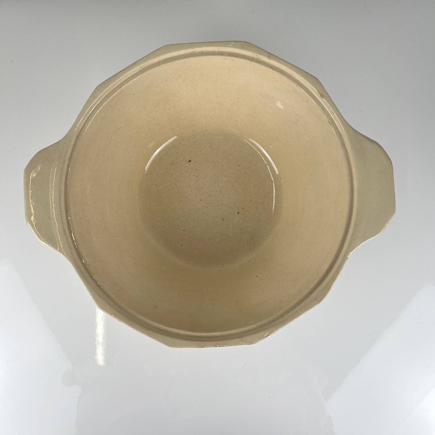 Salad bowl / soup tureen without lid Sarreguemines flower pattern, first me.