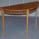 Paire de tables console demilune Bevan Funnell Phoenix en bois de zebrano