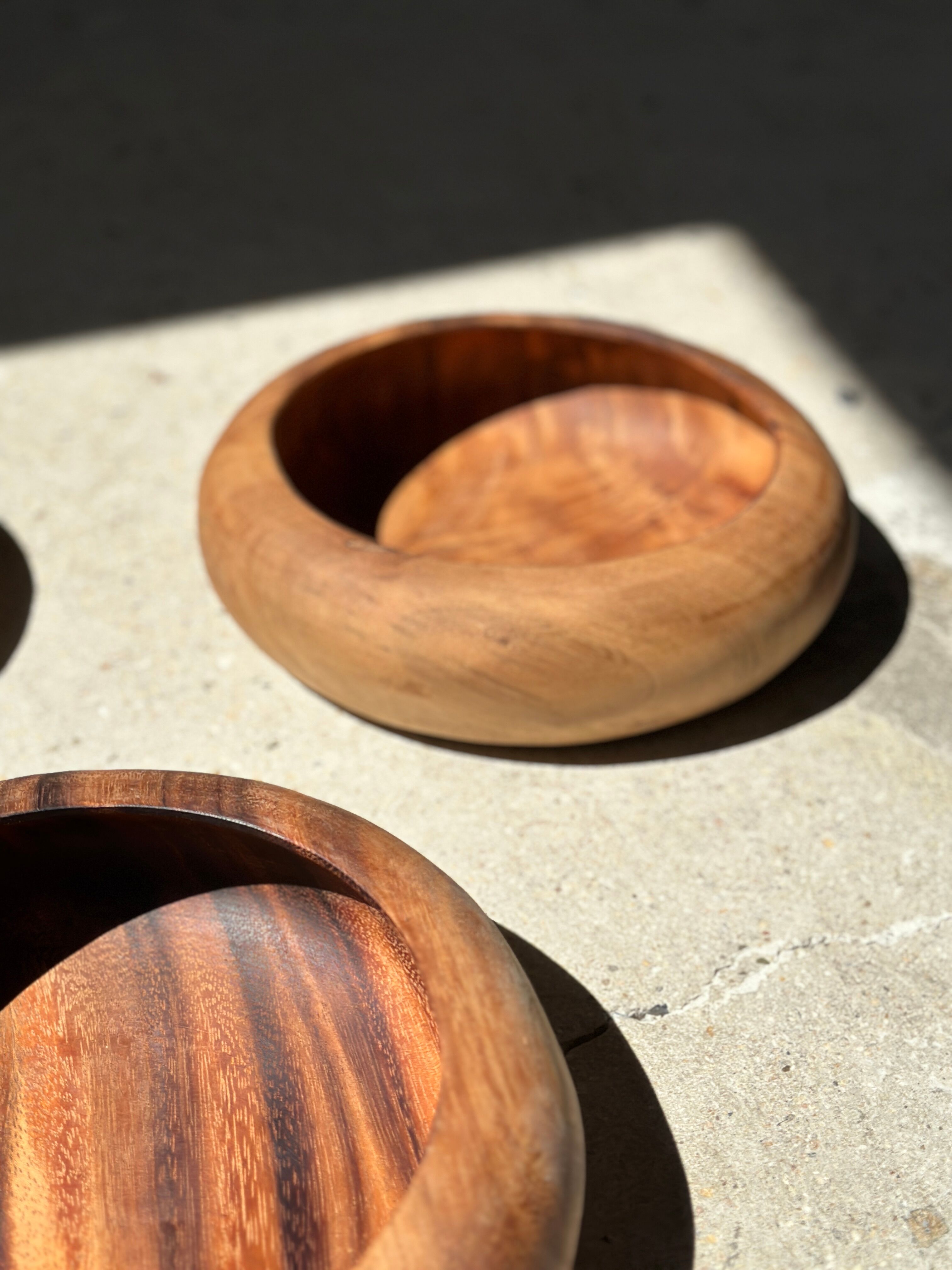 Bowl or monoxyl teak cut d:25.5