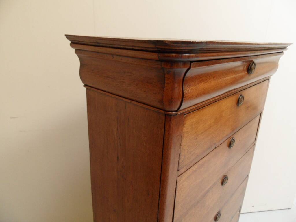 Antique oak chest of drawers  Chiffoniere