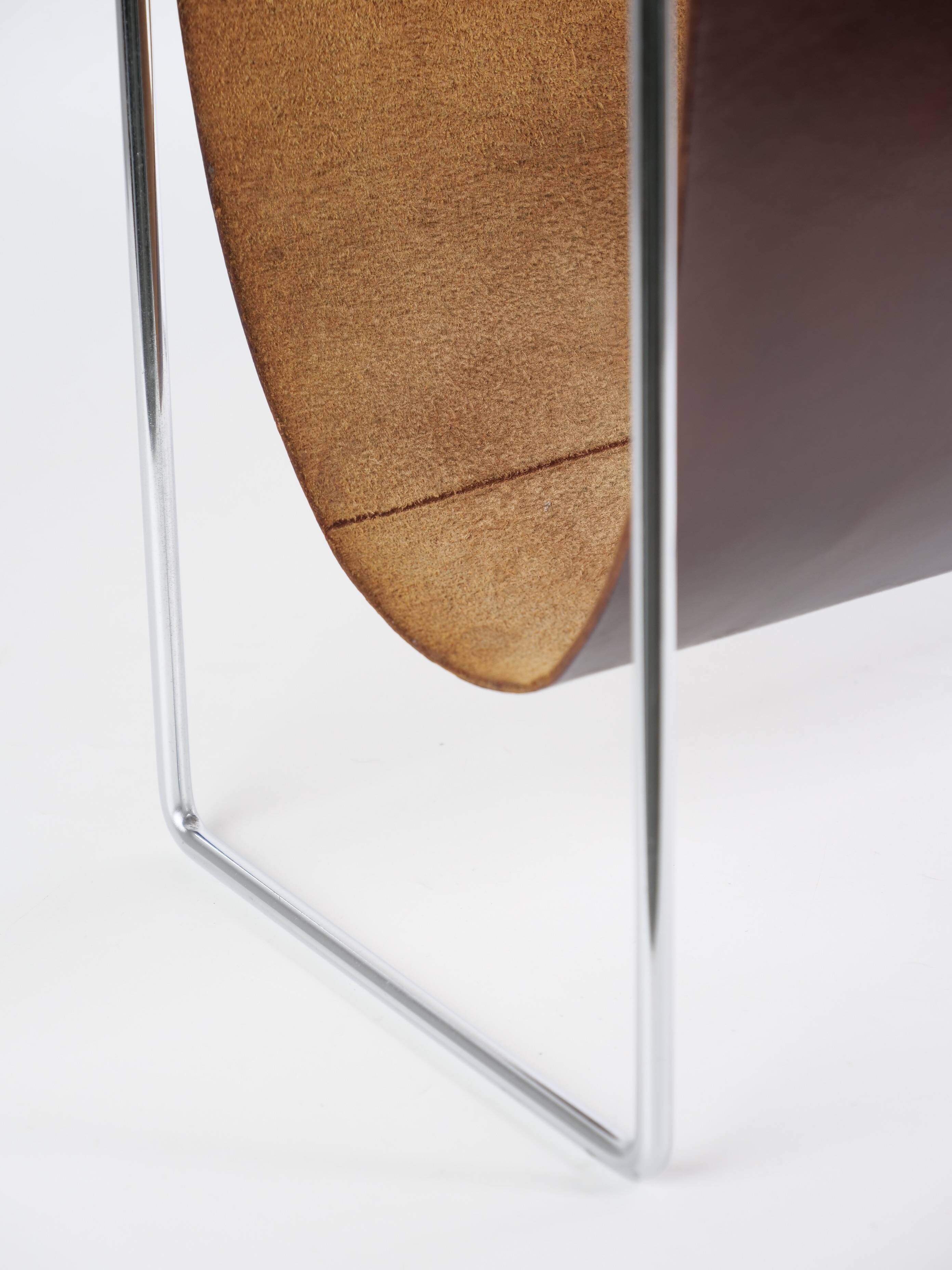 Dadime magazine rack from brabantia 1960