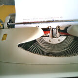 Royalite 110 typewriter