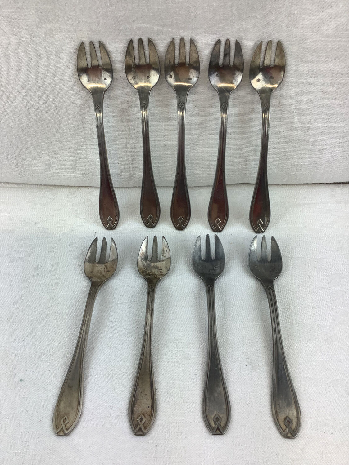 9 art deco style dessert forks