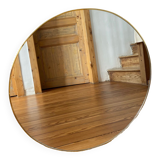 Round mirror