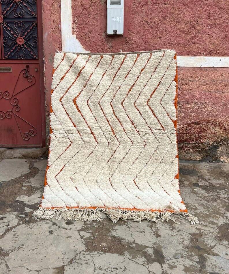 Handmade Beni Ouraine rug, size 200 x 300 cm