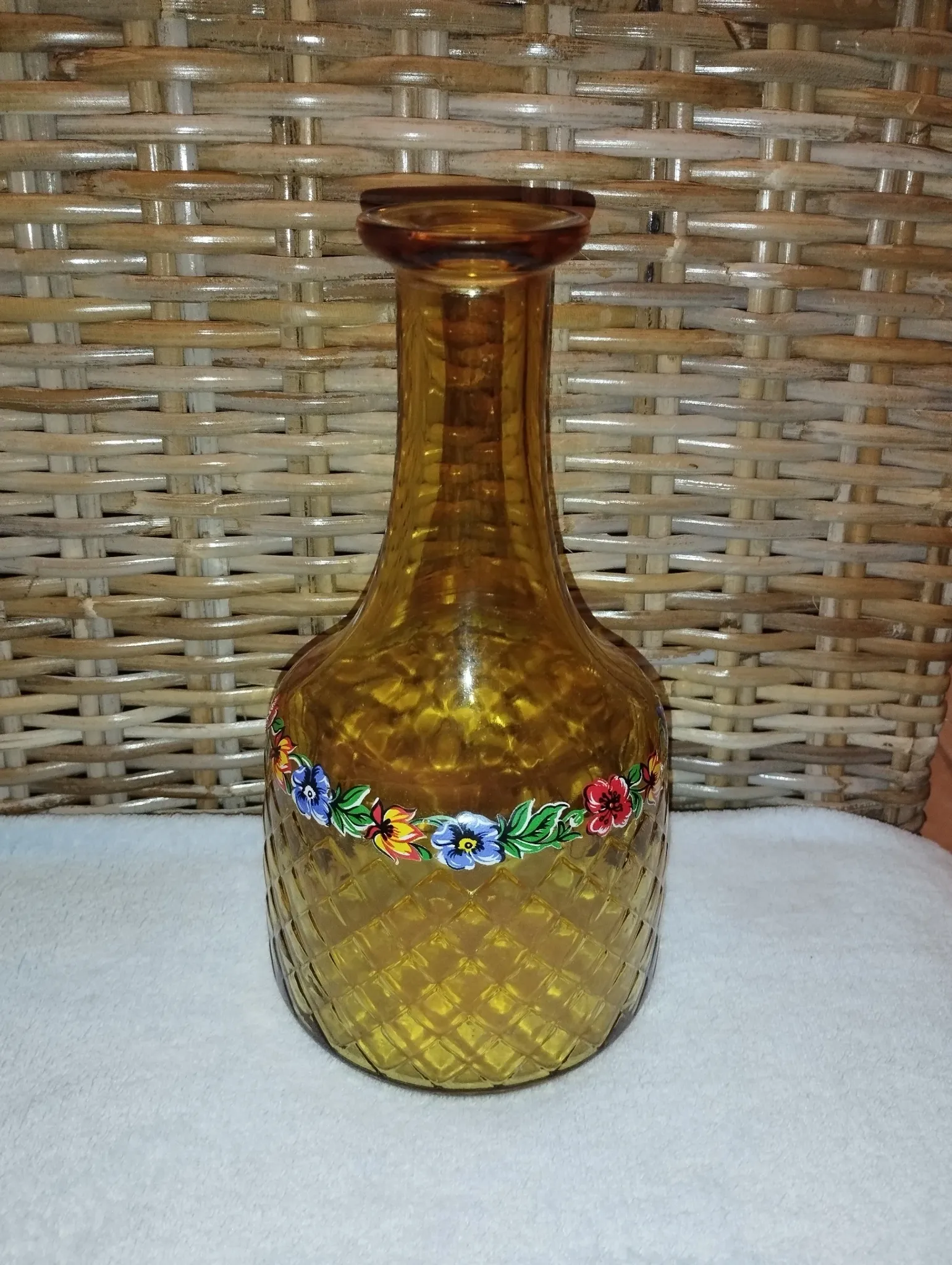 Carafe jaune vintage