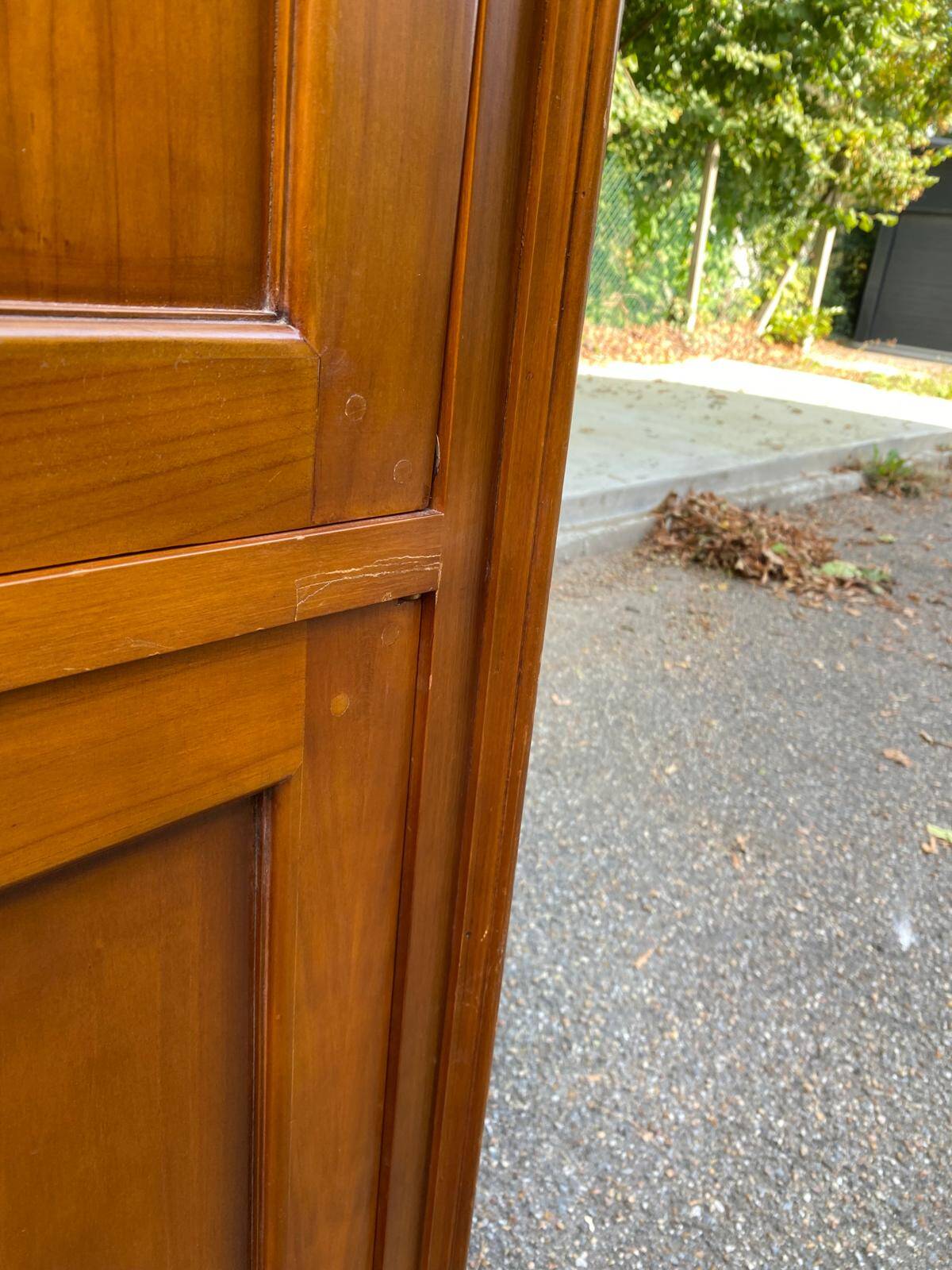 Louis Philippe secretary in solid wood and burl