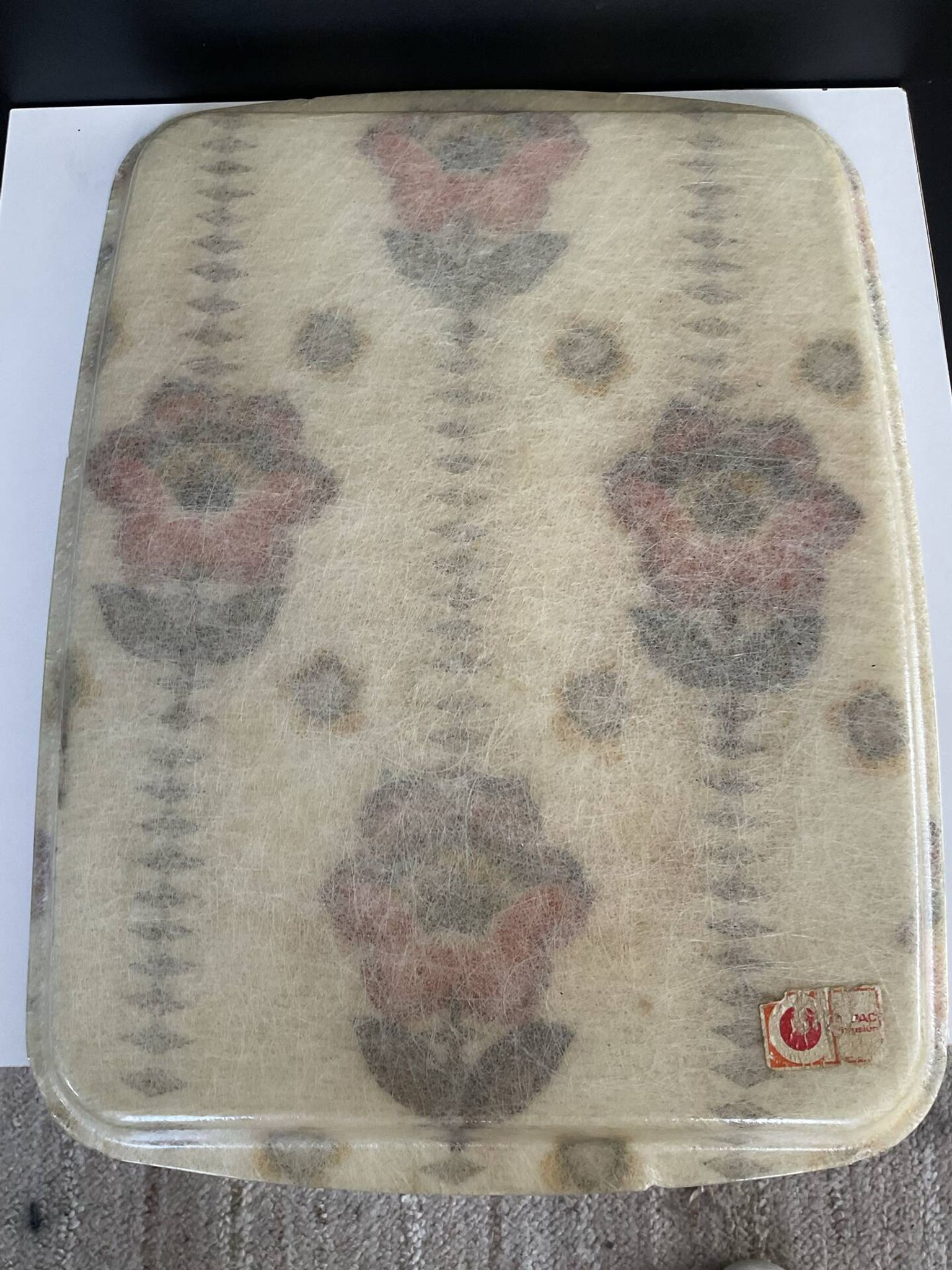 1970s vintage Alpac fibreglass plateau