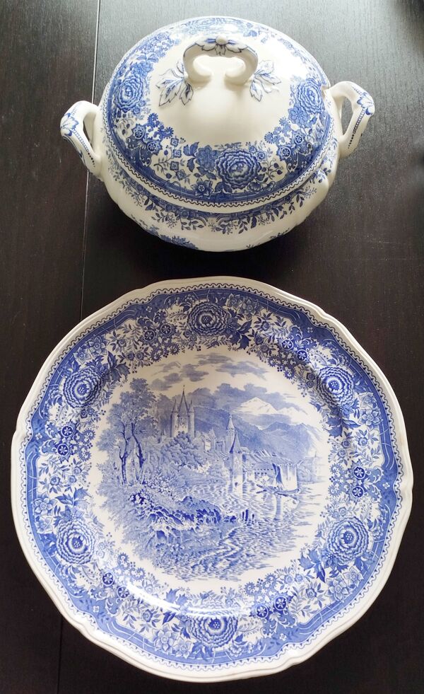 Soupière et plat Villeroy et boch porcelaine édition Burgenland