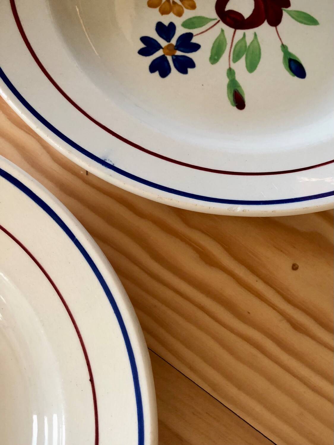 Chantilly K&G Luneville soup plates