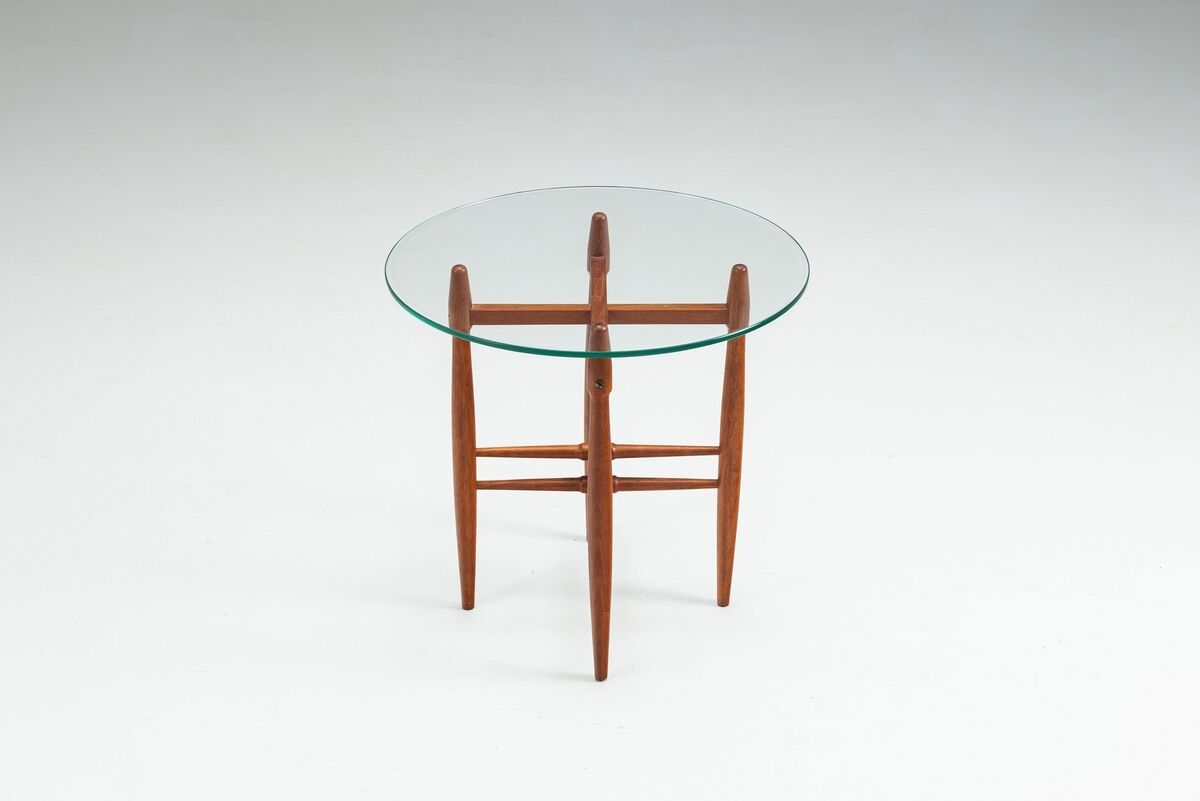 Poul Hundevad side table in teak Vamdrup Stolefabrik Denmark 1960