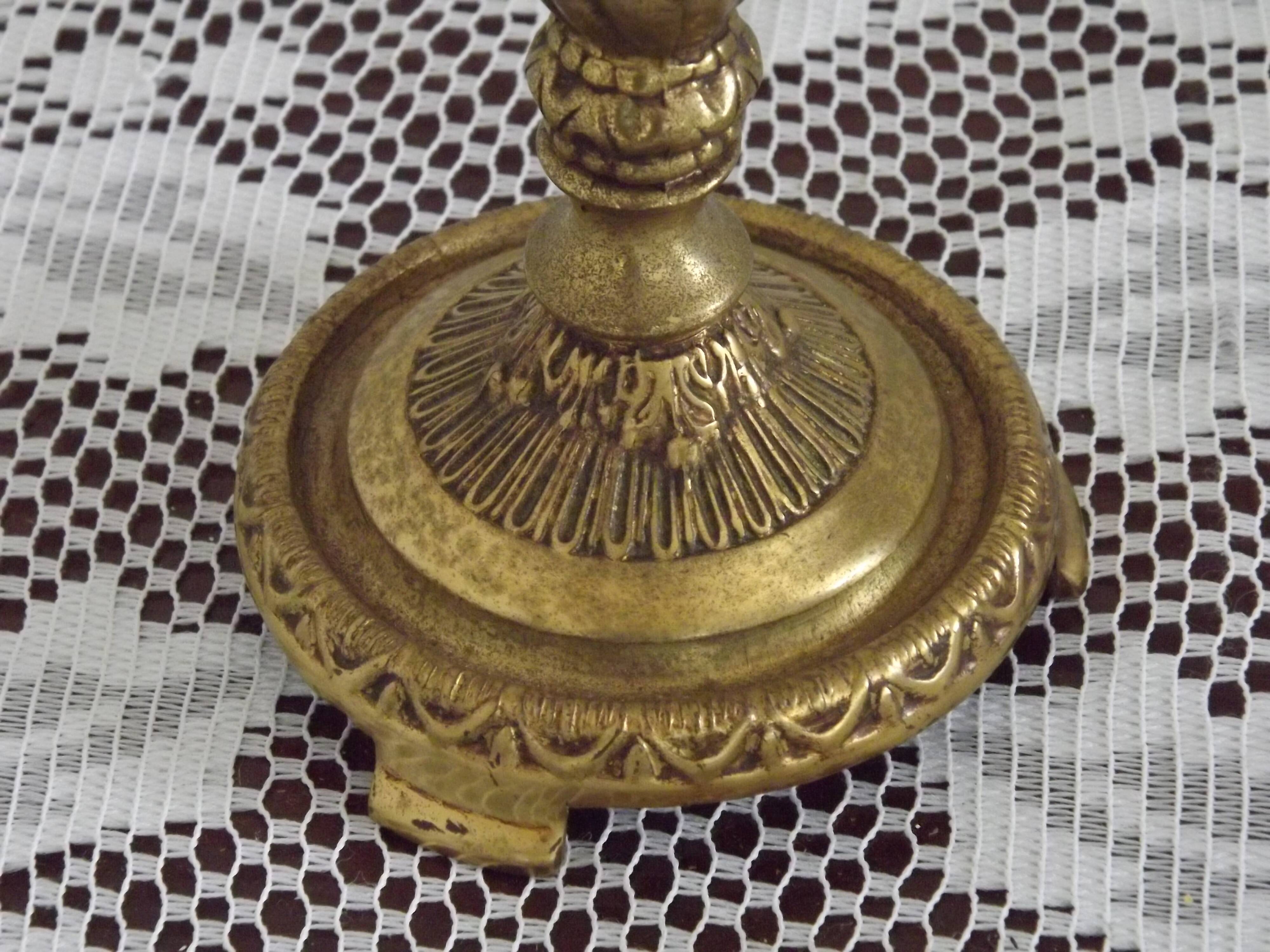 French Vintage Brass Table Lamp With Cream Fringed Shade 5567