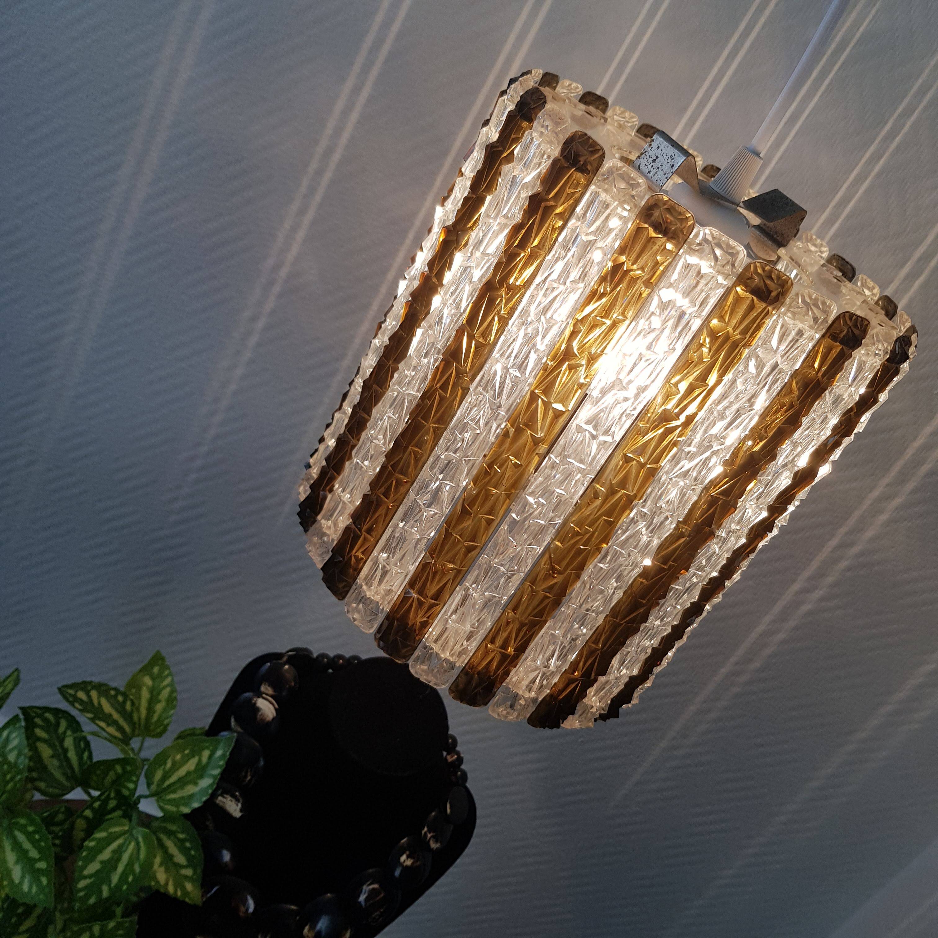 Cylindrical suspension in two-tone plastic 1970s