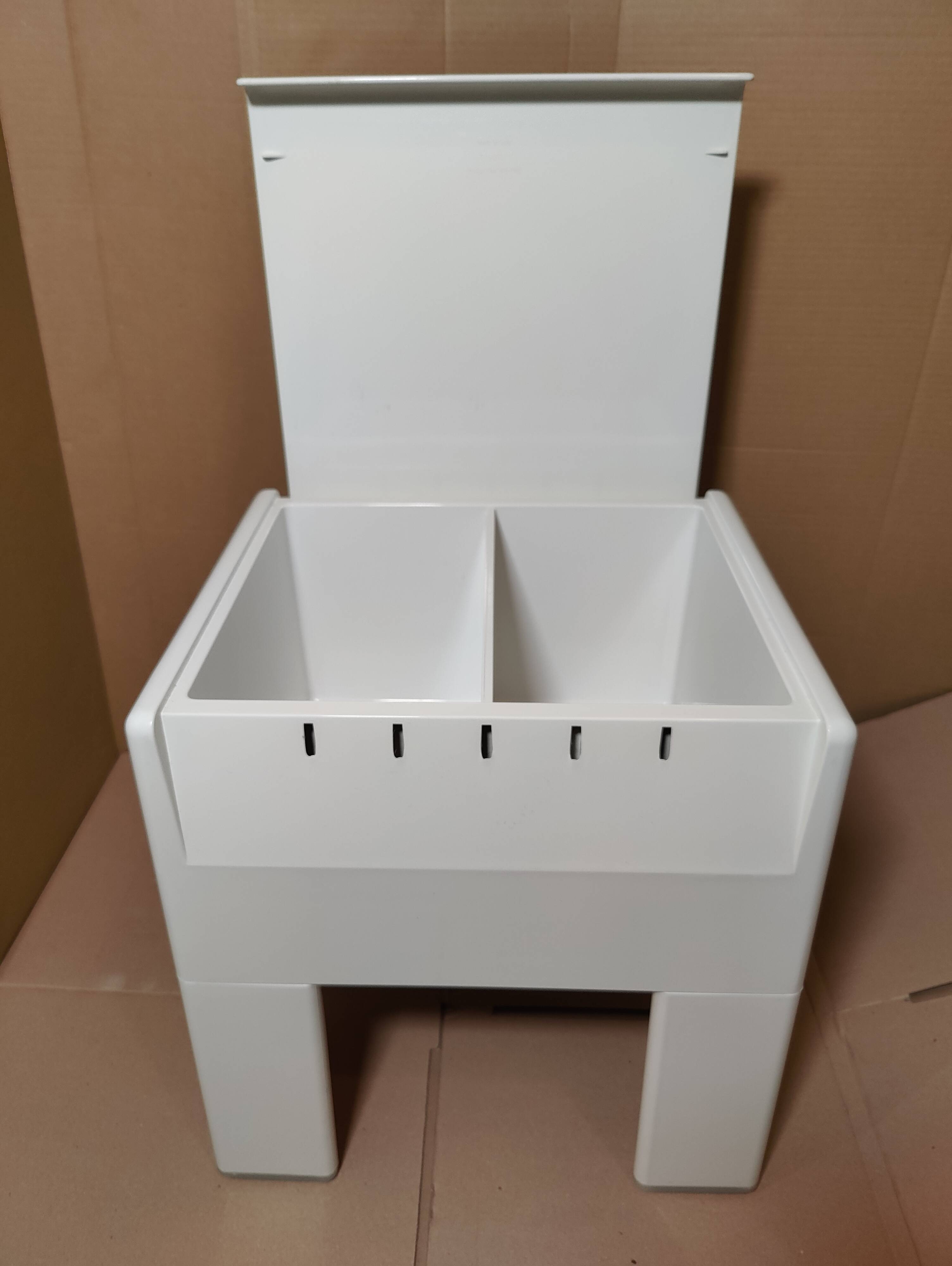 Tabouret coffre blanc Olaf Von Bohr pour Gedy