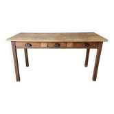 Farm table