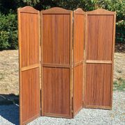 1930s bistro screen with slats