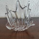 Empty crystal pocket flame shape