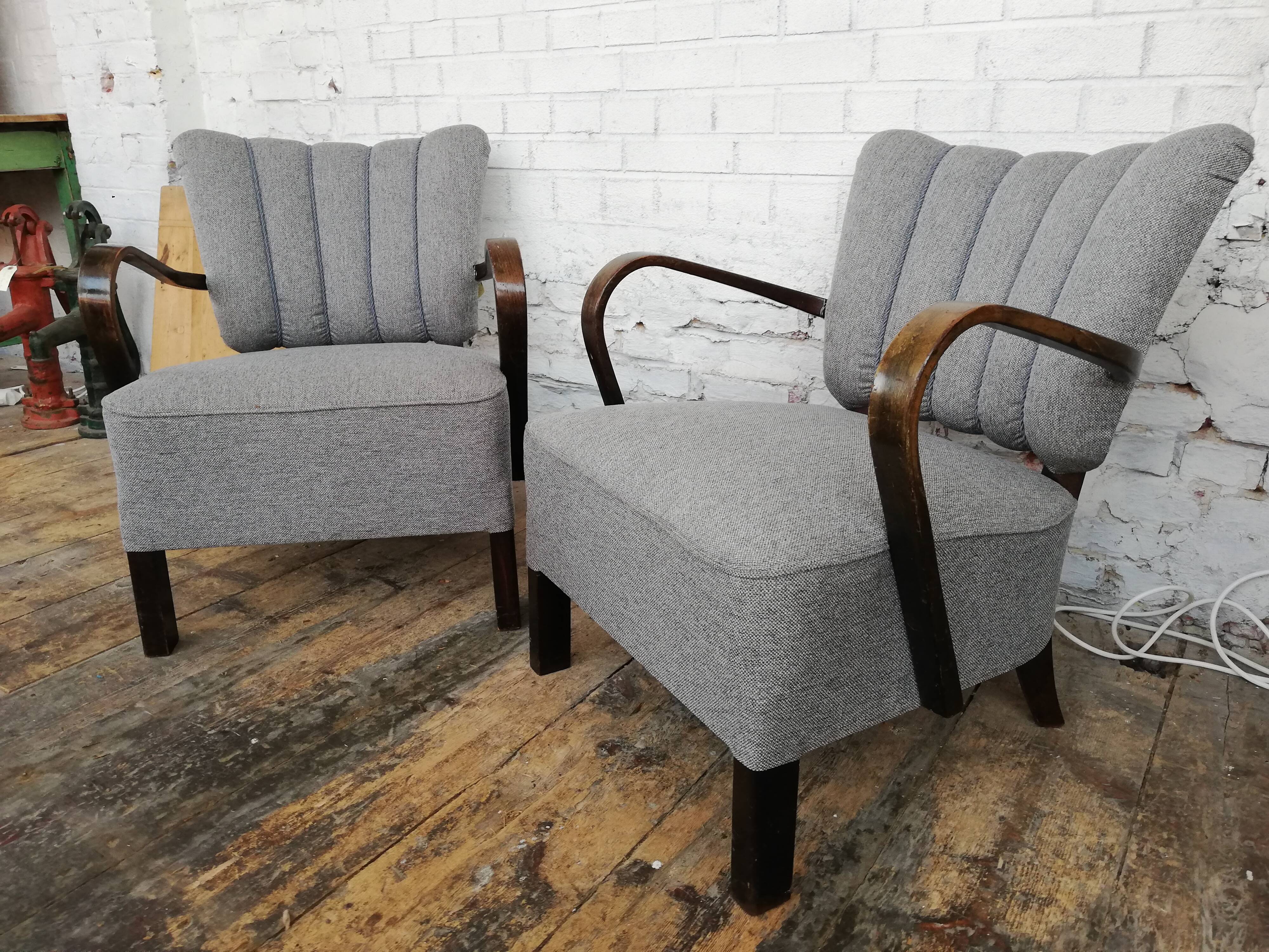 Pair of Halabala cocktail armchair, Czech, 1940