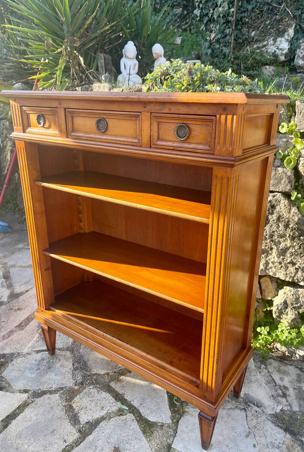 Louis XVI style solid wood bibus, 20th century period
