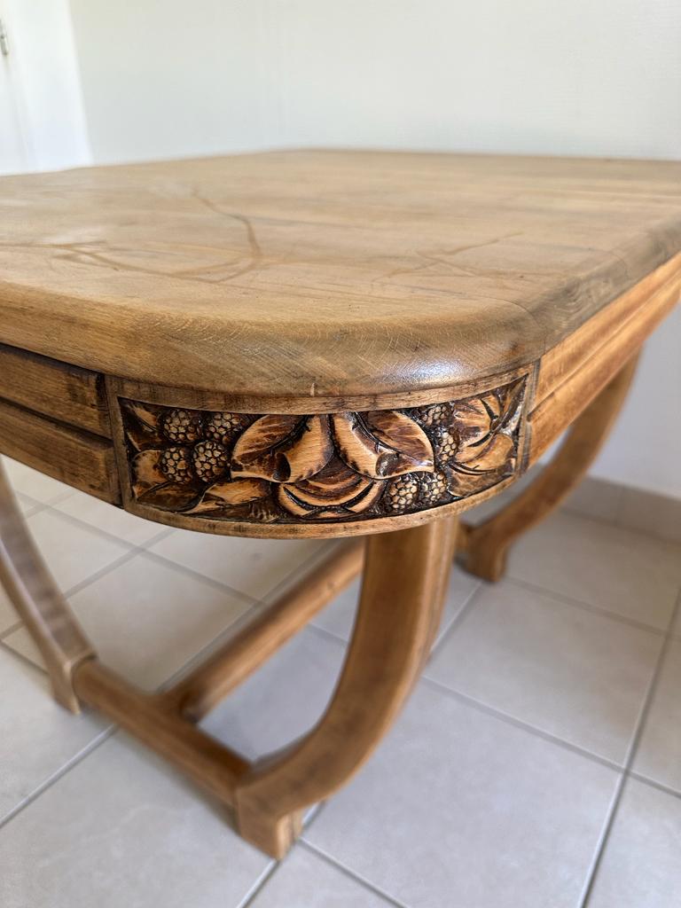 Art deco style dining table