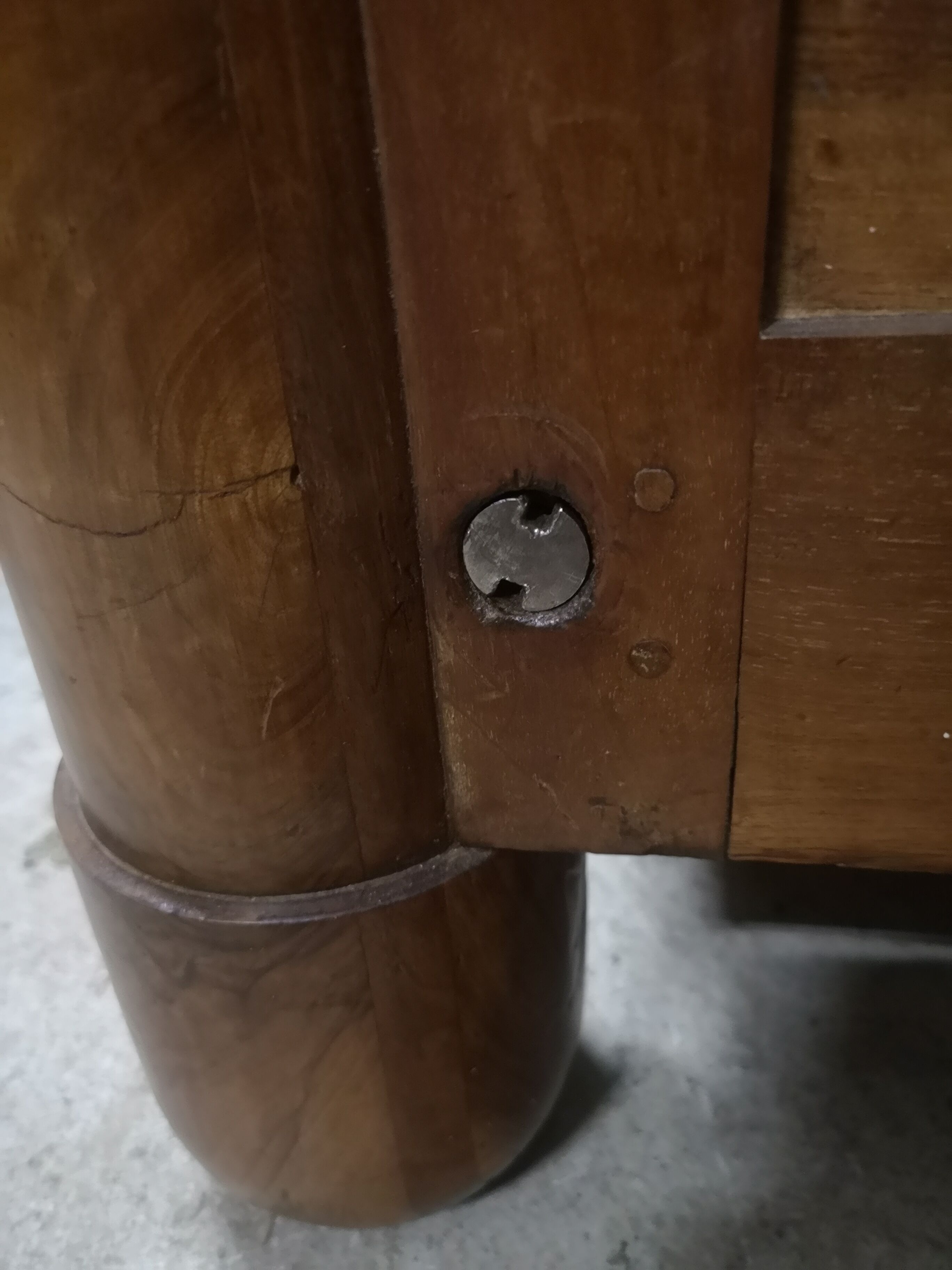 Magnifying glass veneer cabinet