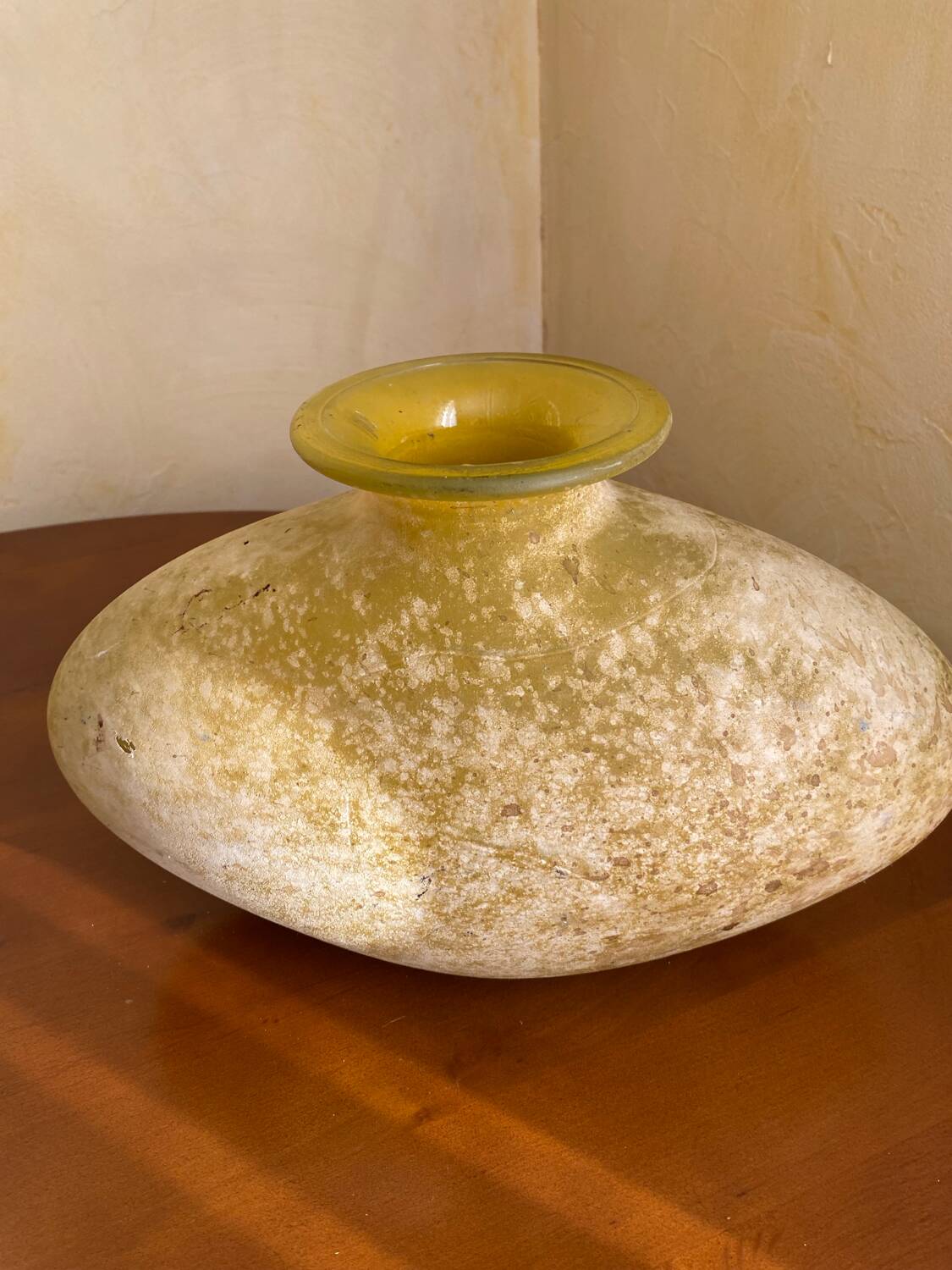 Vintage “SCAVO” vase in yellow Murano glass