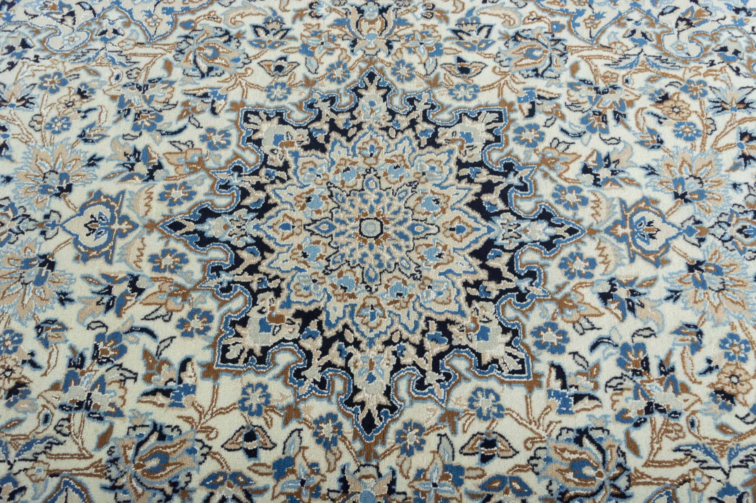 Nain 9 La 200 x 116 cm