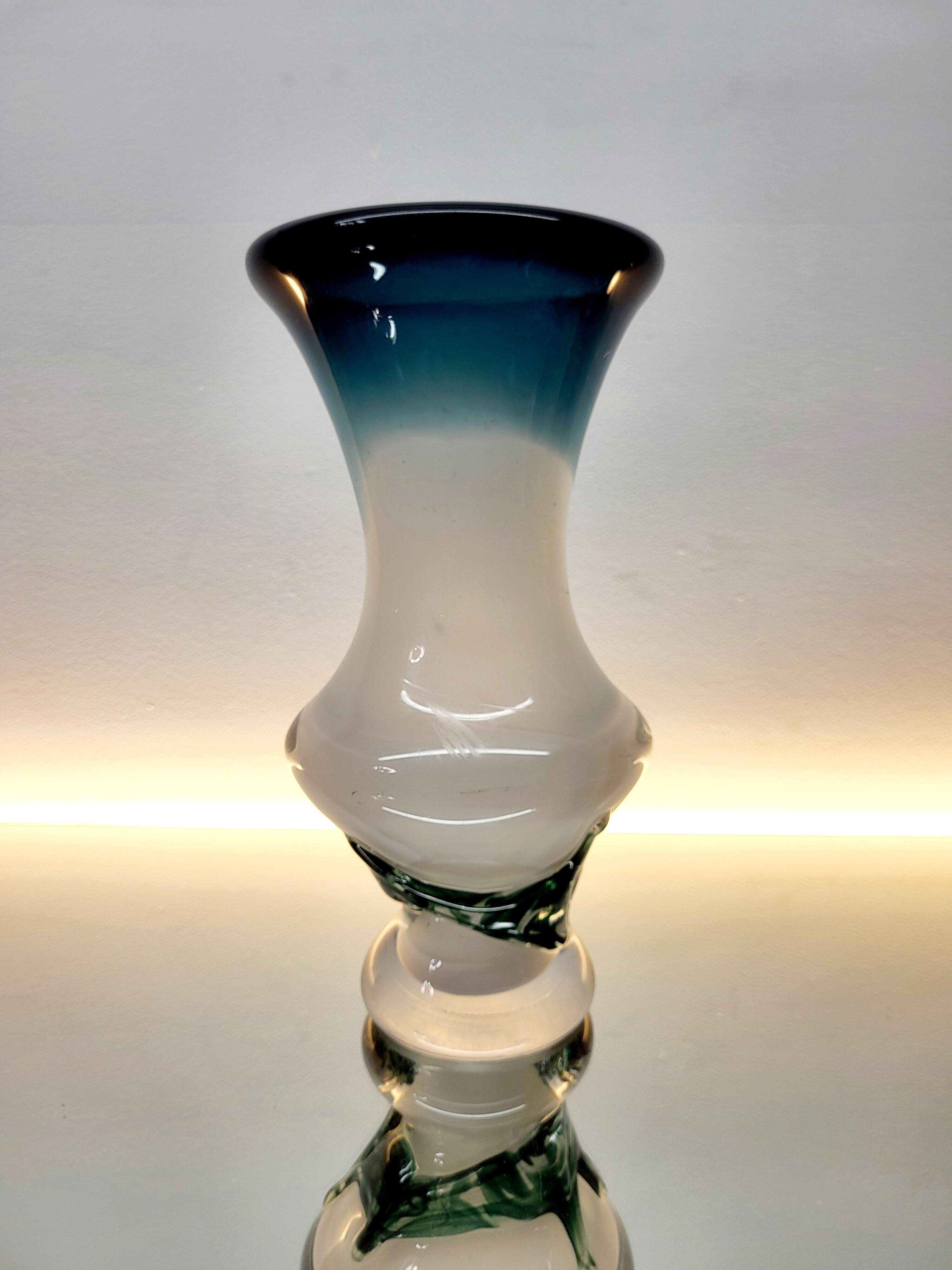 Vase Val saint lambert Studio Cristal vas op voet, conçu, Liège, 80